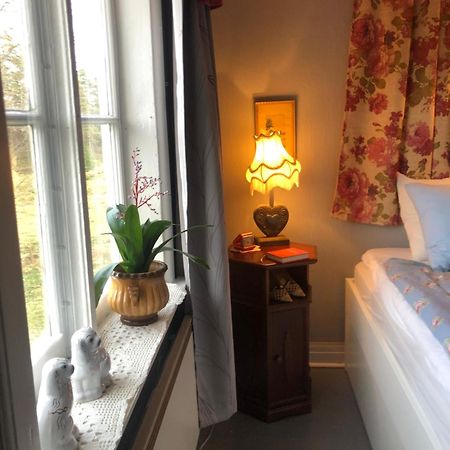 Bjoersjoeas Vildmark - Room In The Main House Olofstorp 외부 사진
