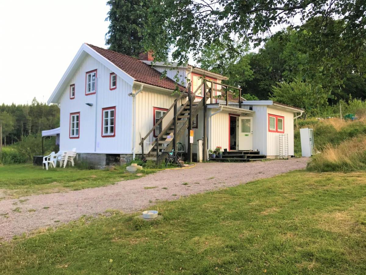 Bjoersjoeas Vildmark - Room In The Main House Olofstorp 외부 사진