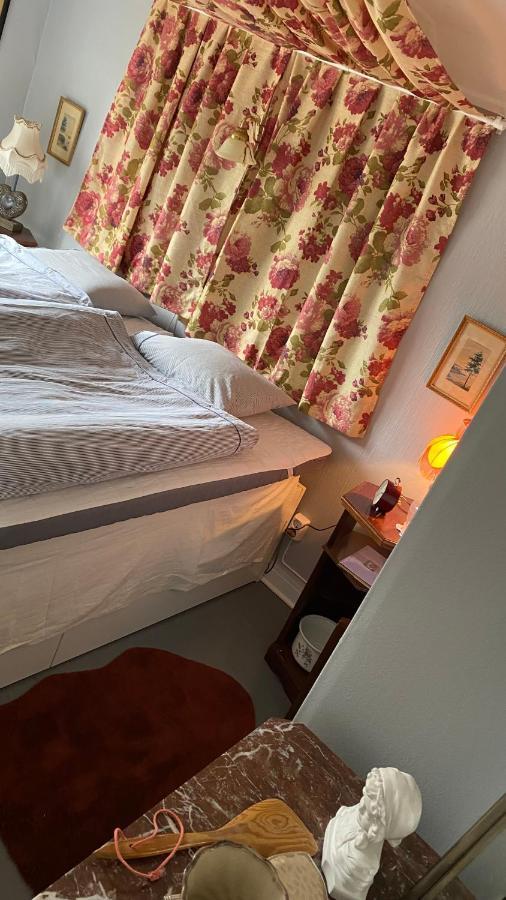 Bjoersjoeas Vildmark - Room In The Main House Olofstorp 외부 사진