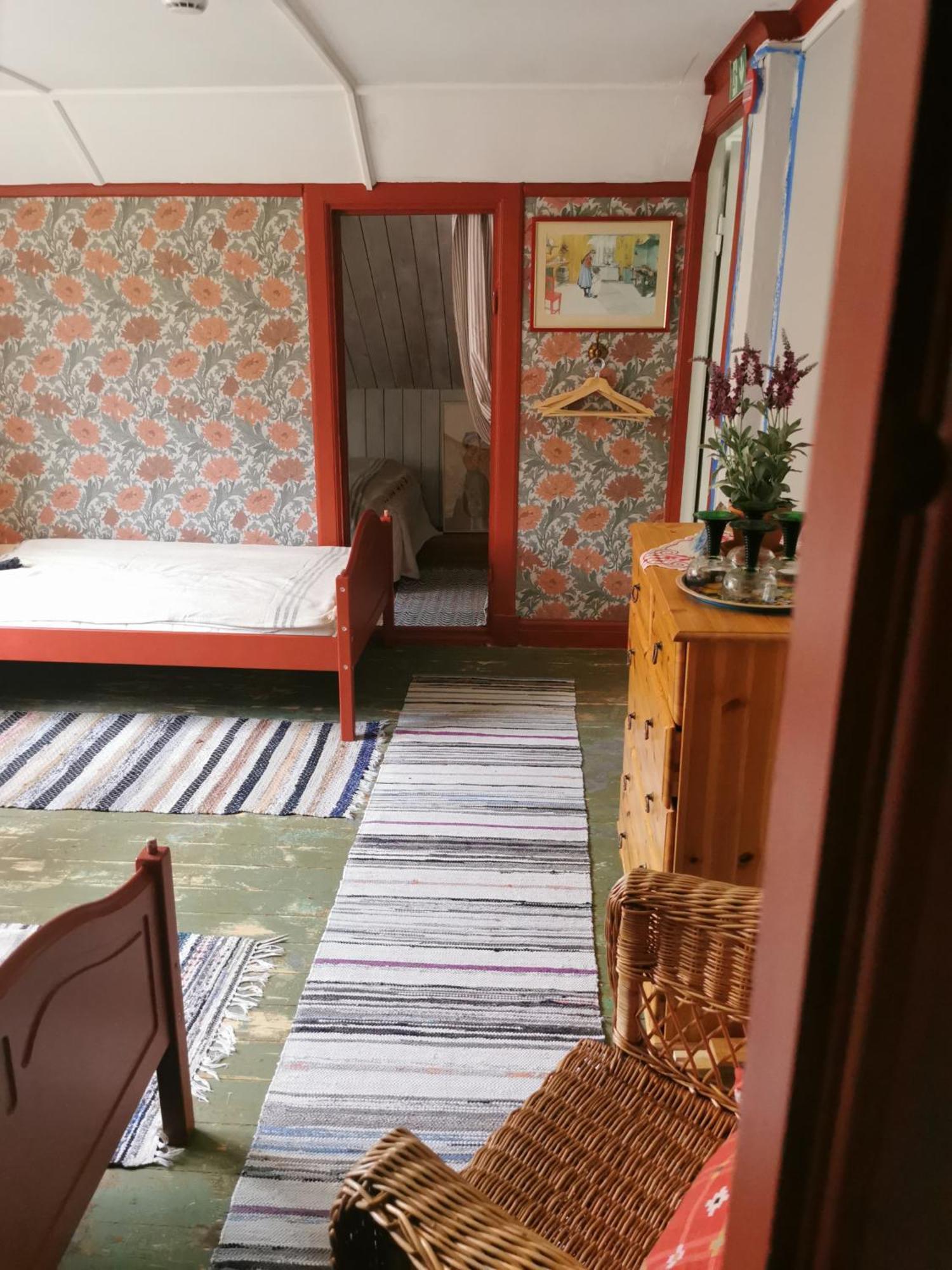 Bjoersjoeas Vildmark - Room In The Main House Olofstorp 외부 사진